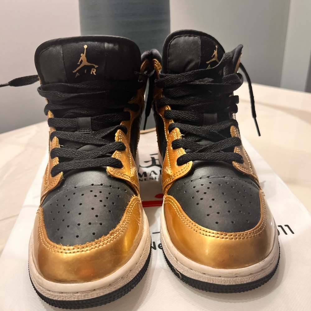 Air Jordan Black and Gold Sneakers 6.5Y